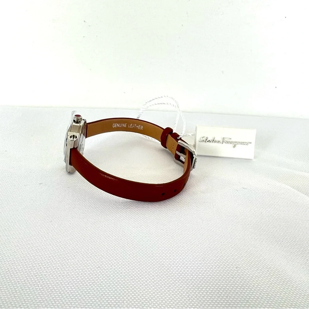 SALVATORE FERRAGAMO Women's Swiss Gancini Brown Leather Strap Wrist Watch NWT